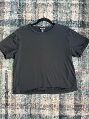 Athleta Black Crewneck Short-Sleeve Tee-Women’s-Medium